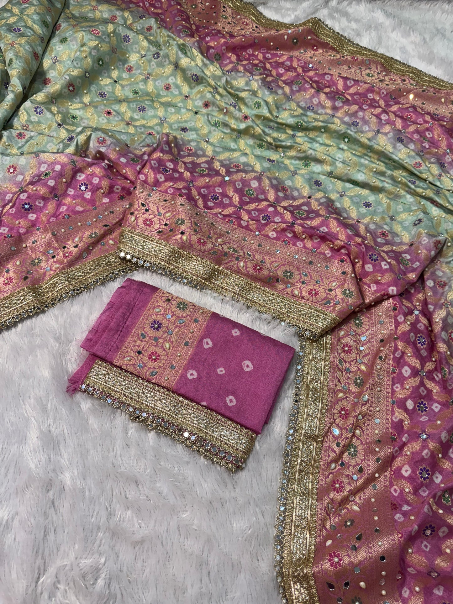 BANDHANI COLLECTION