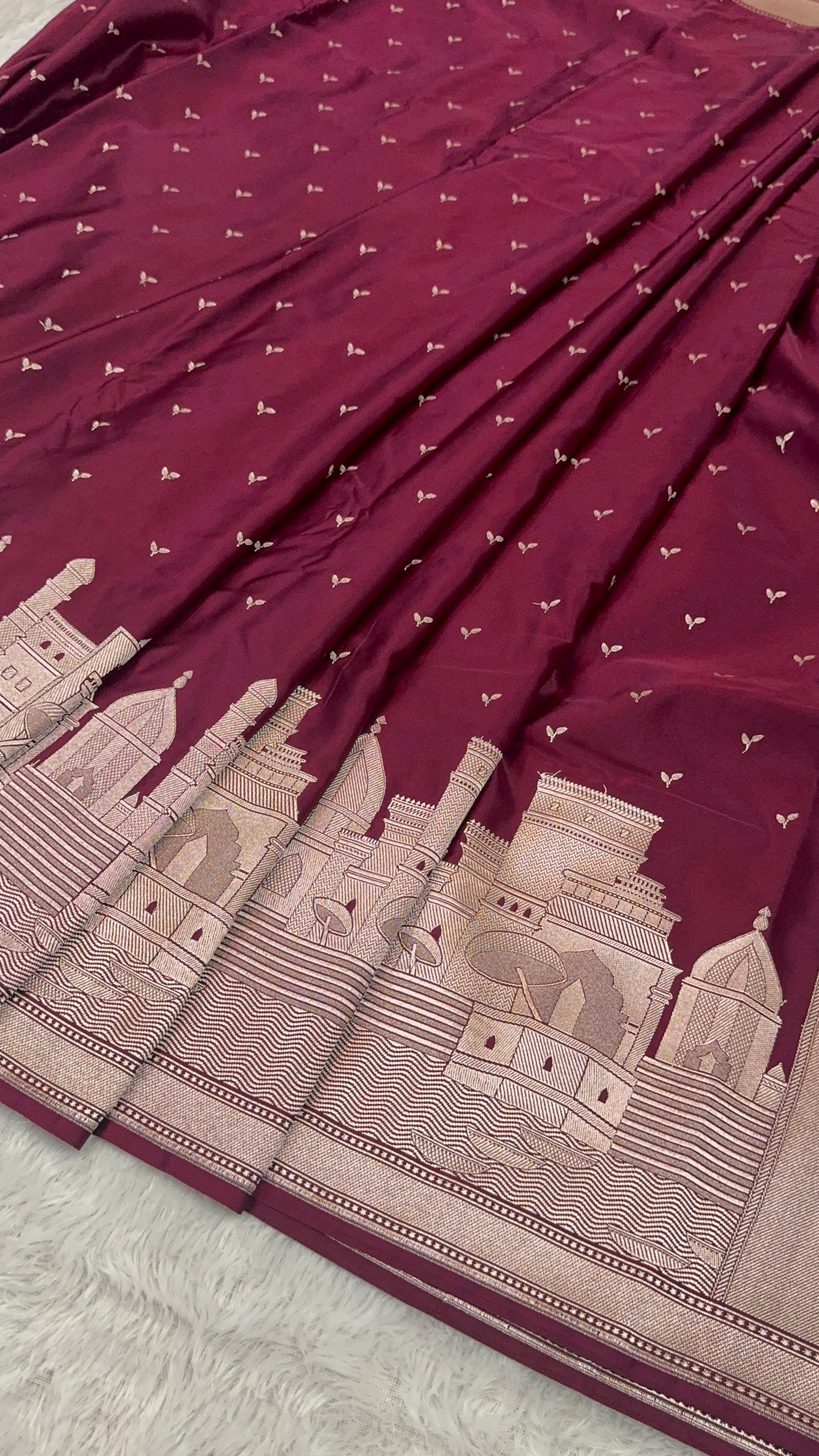 BANARAS HANDLOOM COLLECTION