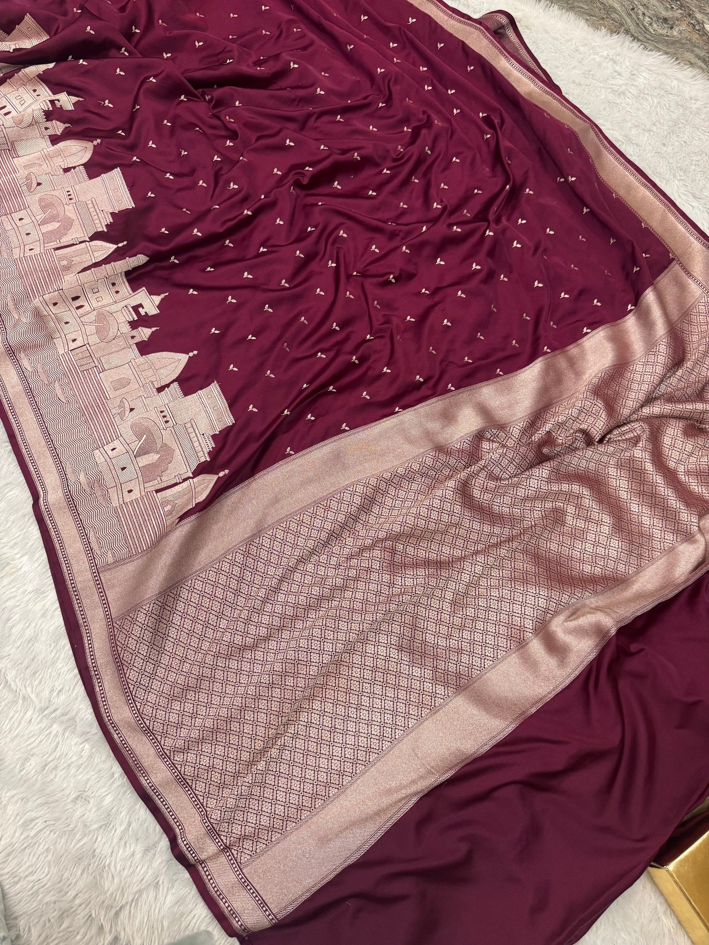 BANARAS HANDLOOM COLLECTION