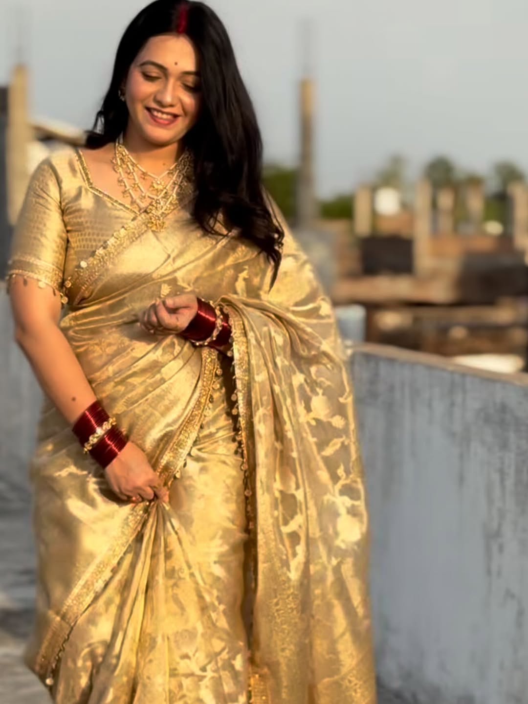 GOLDEN GLOW COLLECTION