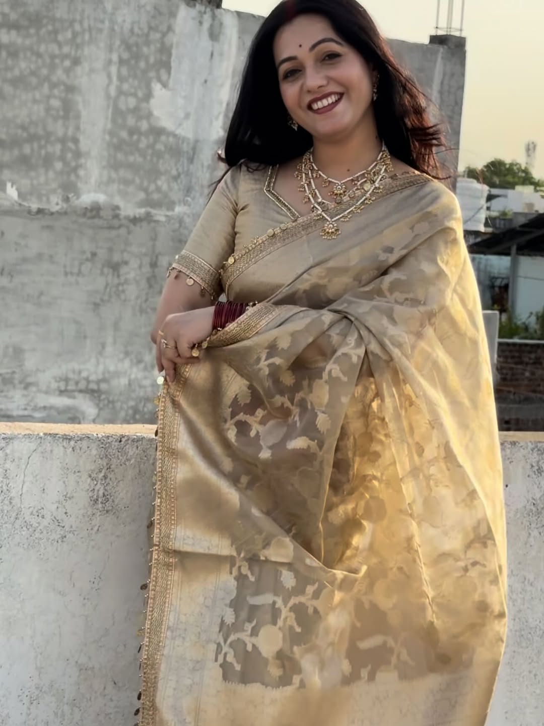 GOLDEN GLOW COLLECTION
